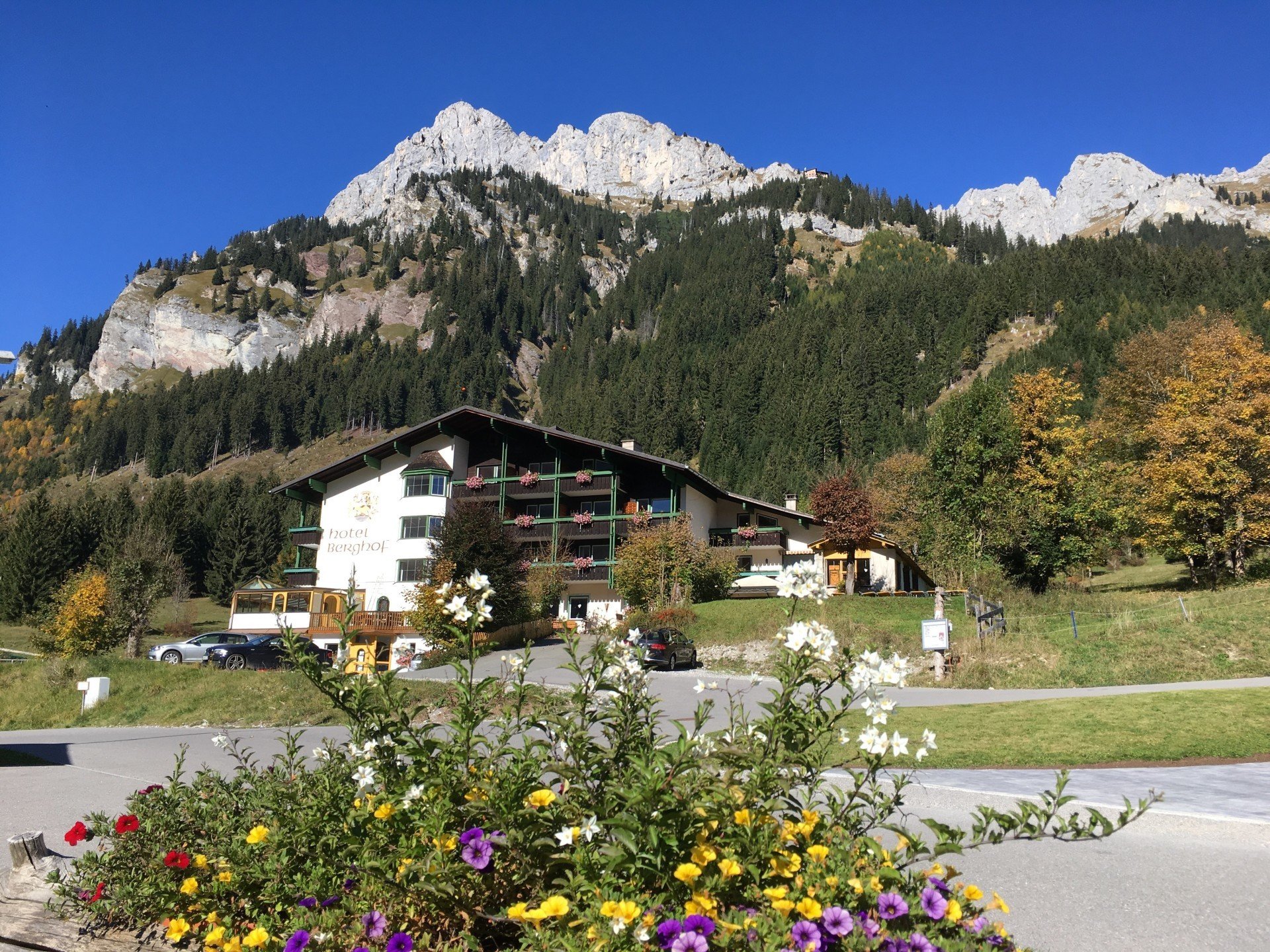 Hike & Yoga für Bergziegen